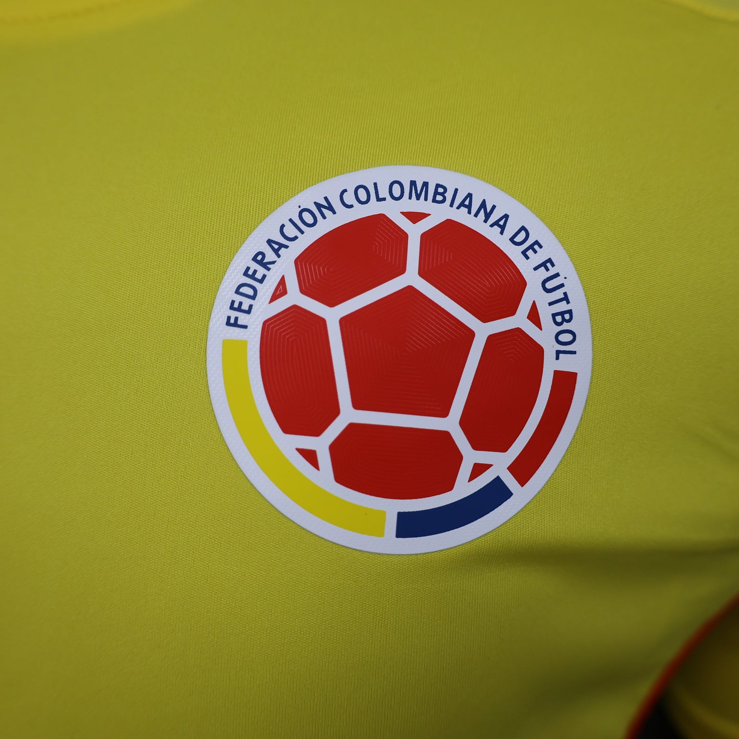 Camiseta de Futbol Colombia 2024 (Versión Jugador Local)