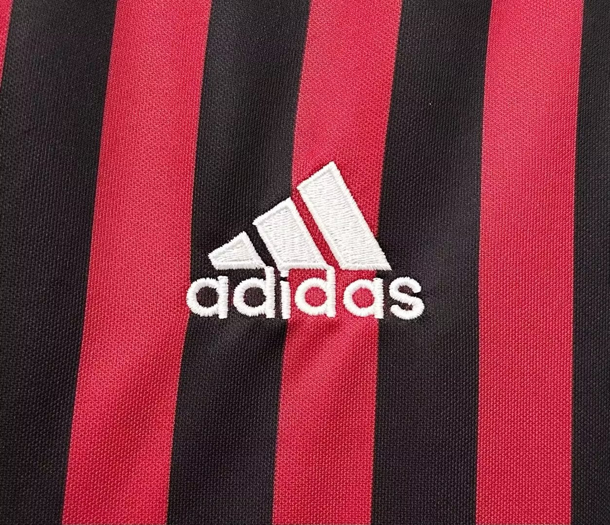 Camiseta Retro de Fútbol AC Milan 2011 - 2012