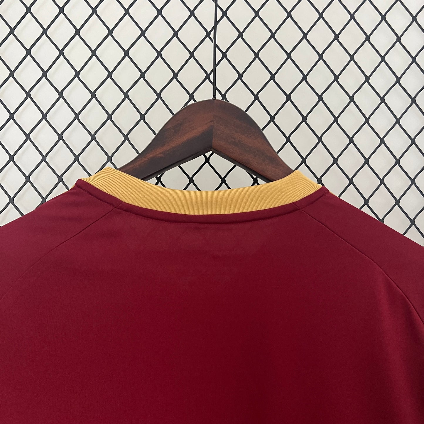 Camiseta de Futbol Venezuela 2024-2025 (Versión Fanático Vinotinto)