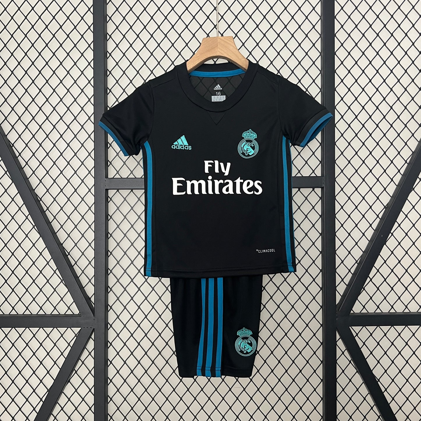 Camiseta Conjunto de Niño Retro de Fútbol Real Madrid 2017-2018 Visitante