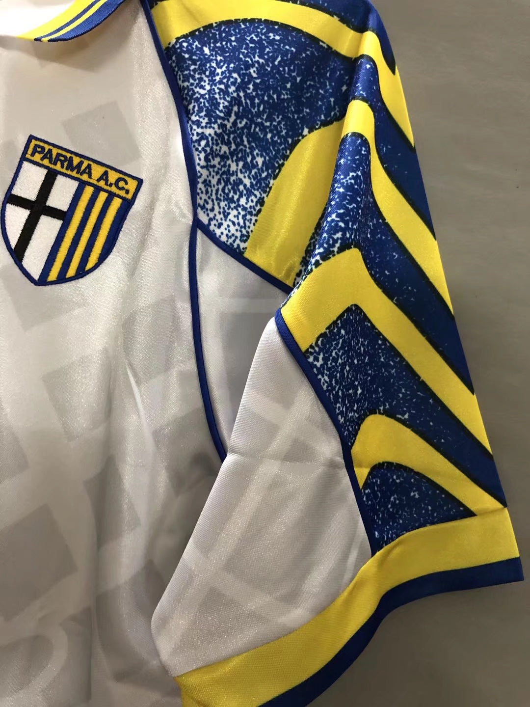 Camiseta Retro de Fútbol Parma 1995 - 1997 Blanca