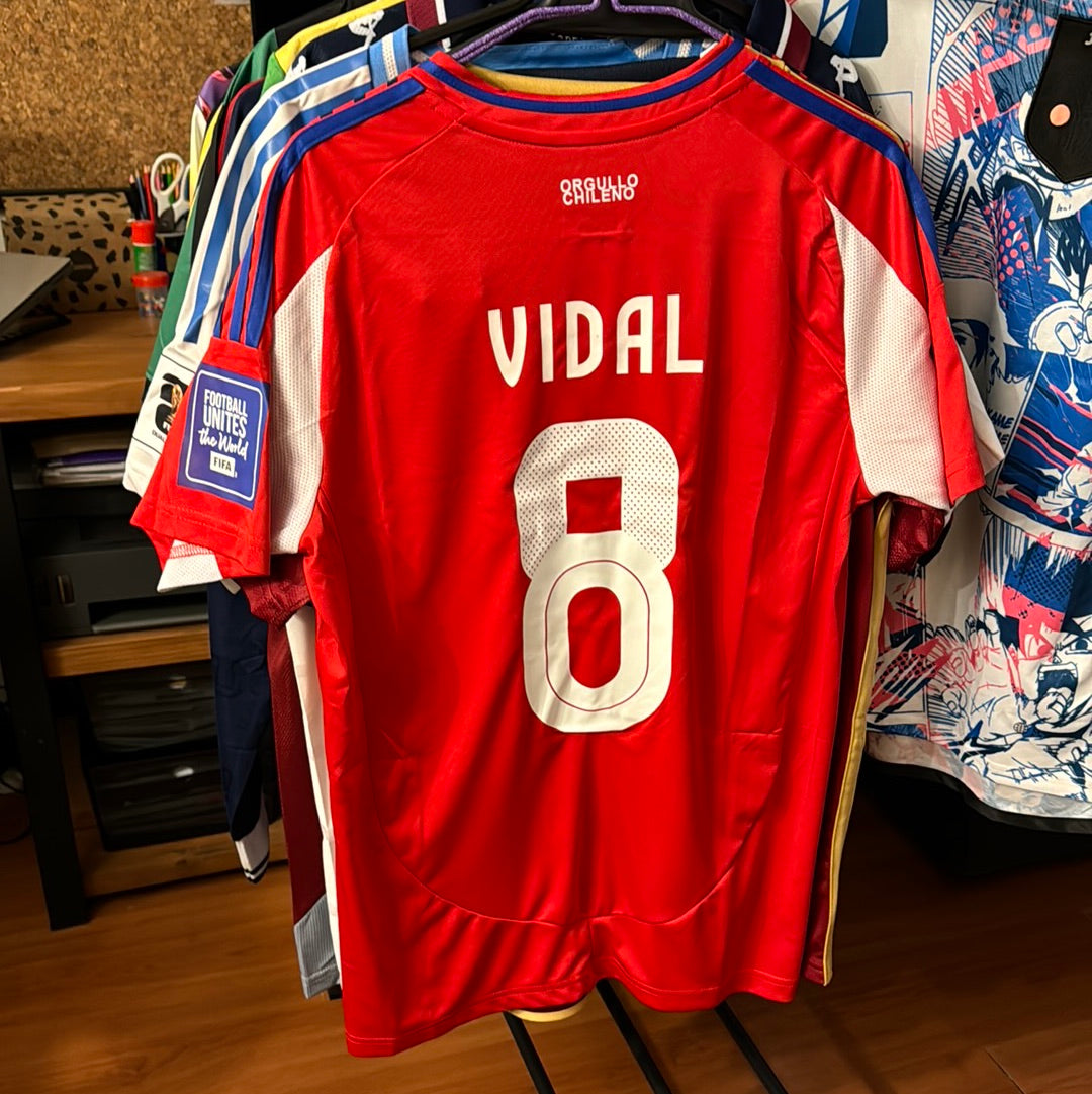 Camiseta de Futbol Chile 2024 (Versión Fanático) Vidal 8