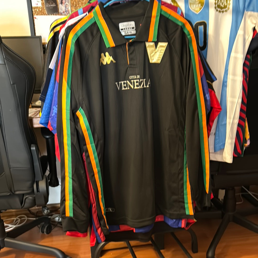 Camiseta Retro de Fútbol Venezia 2021 Manga Larga EI