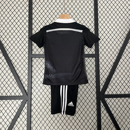 Camiseta Conjunto de Niño Retro de Fútbol Real Madrid 2014-2015 (Negra)