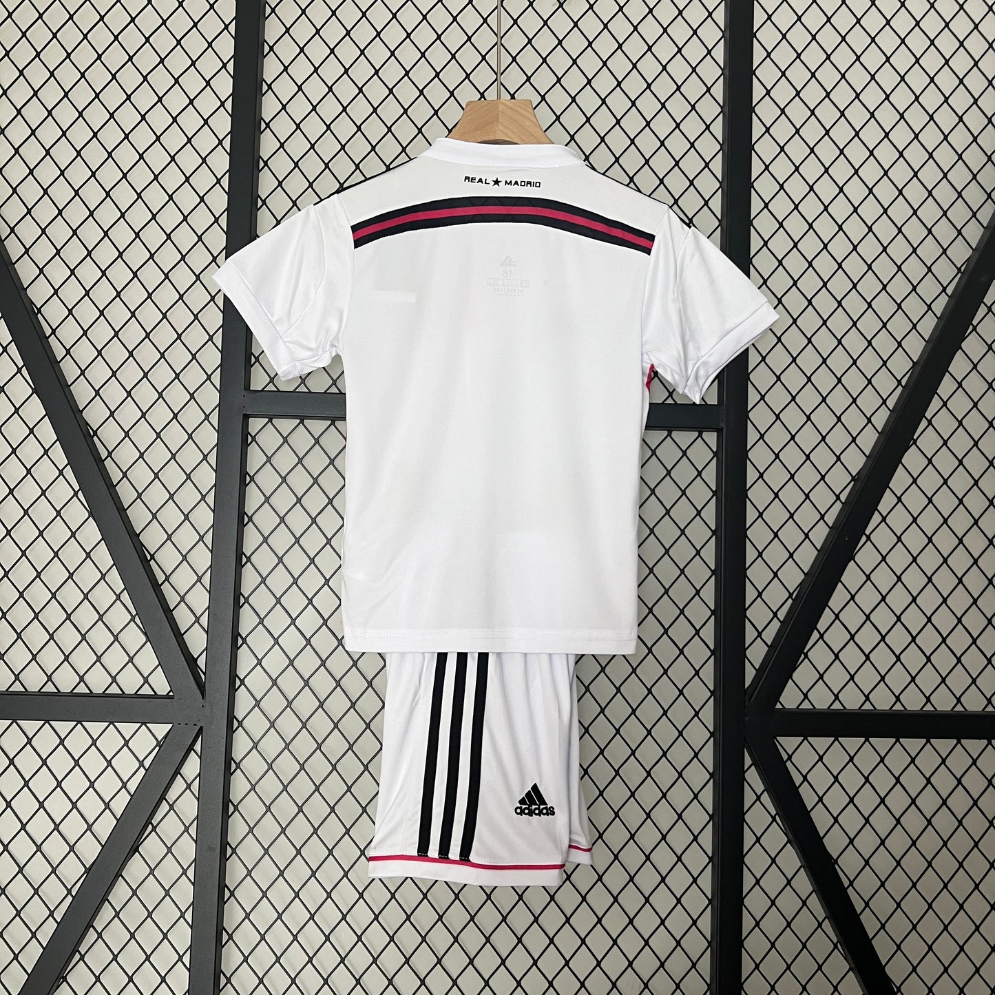 Camiseta Conjunto de Niño Retro de Fútbol Real Madrid 2014-2015