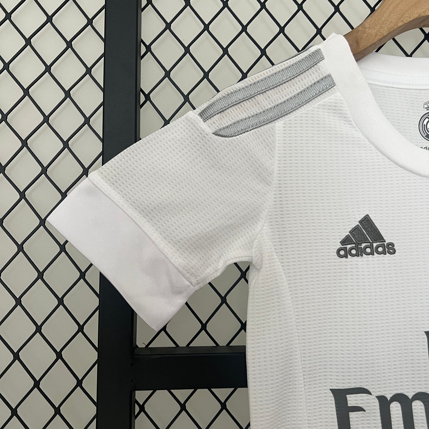 Camiseta Conjunto de Niño Retro de Fútbol Real Madrid 2015-2016