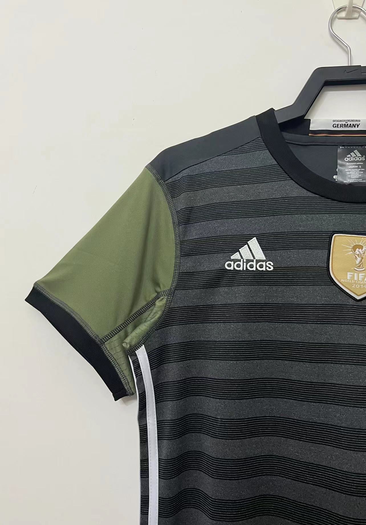 Camiseta Retro de Futbol Alemania 2016 Black visitante