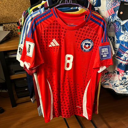 Camiseta de Futbol Chile 2024 (Versión Fanático) Vidal 8