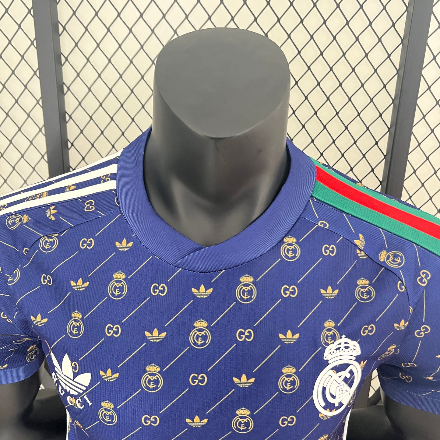 Camiseta de Futbol Temática Real Madrid Gucci 2024