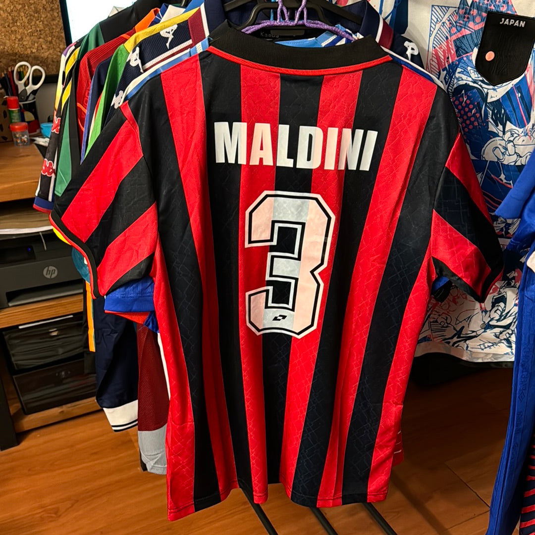 Camiseta Retro de Fútbol AC Milan 1995 Maldini 3