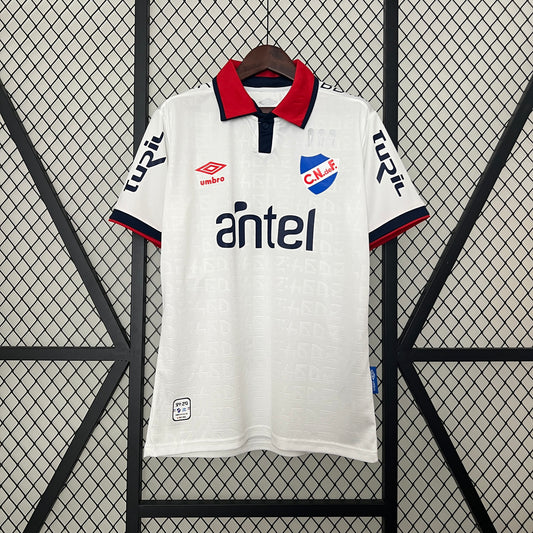 Camiseta de Fútbol Club Nacional de Uruguay 2024-2025