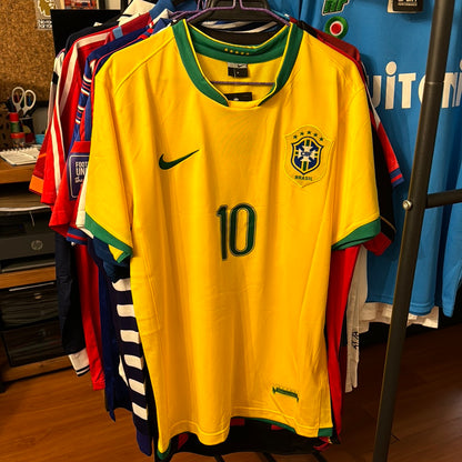 Camiseta Retro de Futbol Brasil 2006 Ronaldinho 10