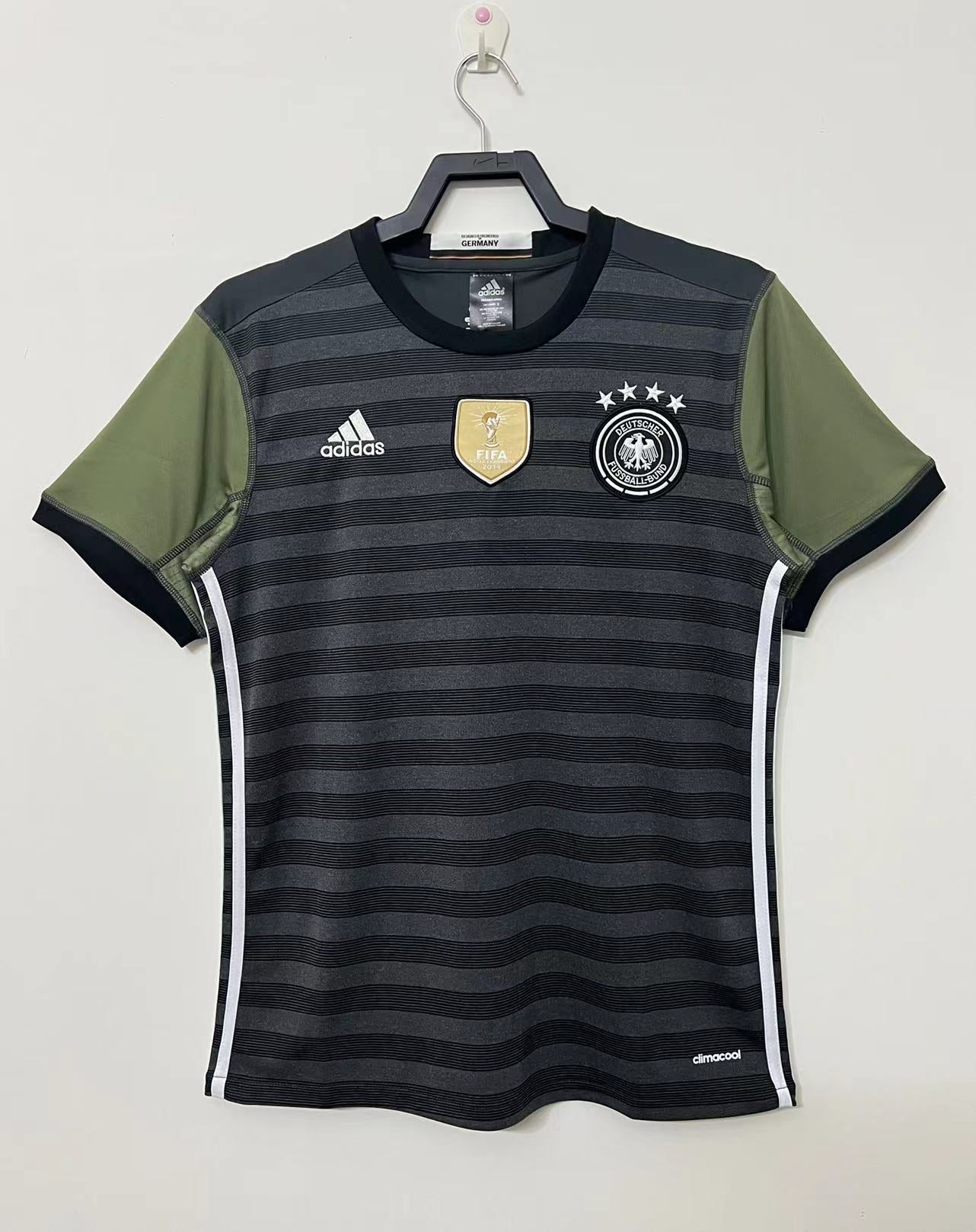 Camiseta Retro de Futbol Alemania 2016 Black visitante