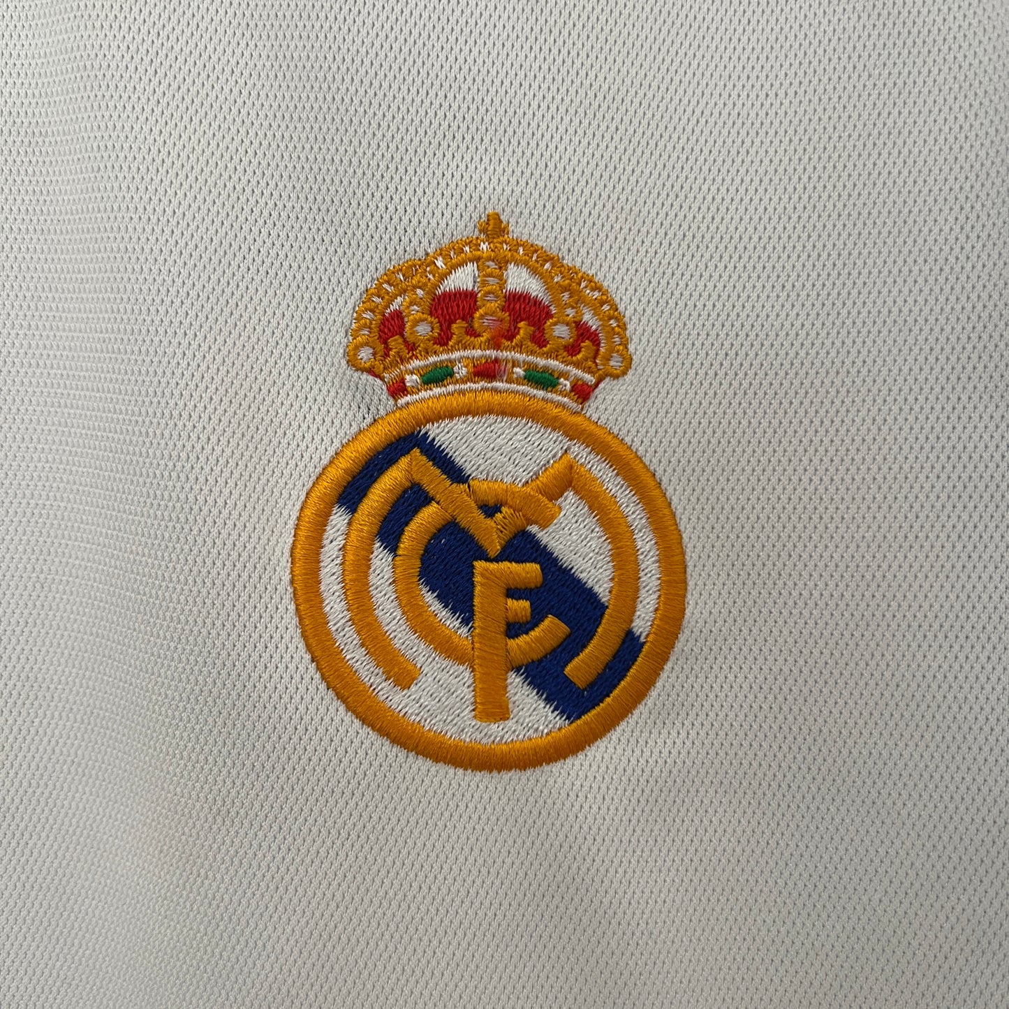 Camiseta Retro de Fútbol Real Madrid 2000-2001 ML