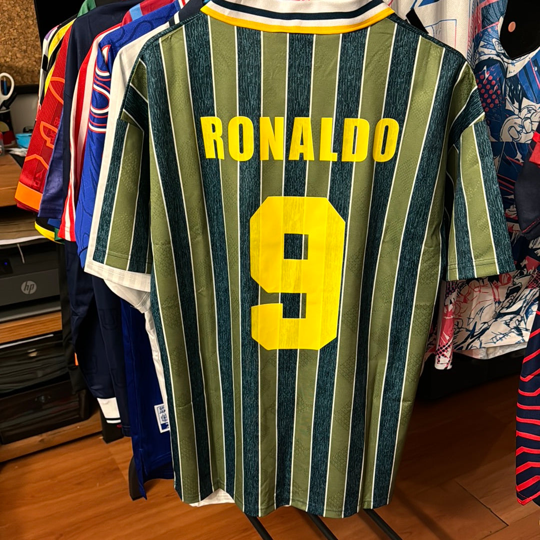 Camiseta Retro de Fútbol Inter de Milan 1995 Ronaldo 9