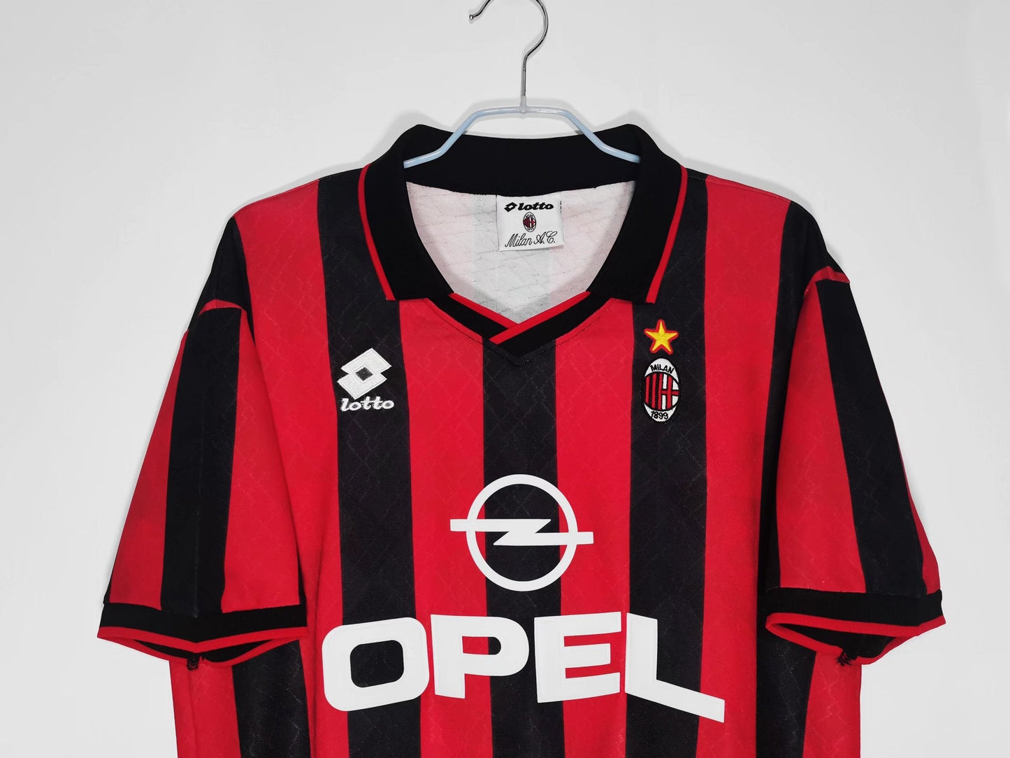 Camiseta Retro de Fútbol AC Milan 1995 Maldini 3