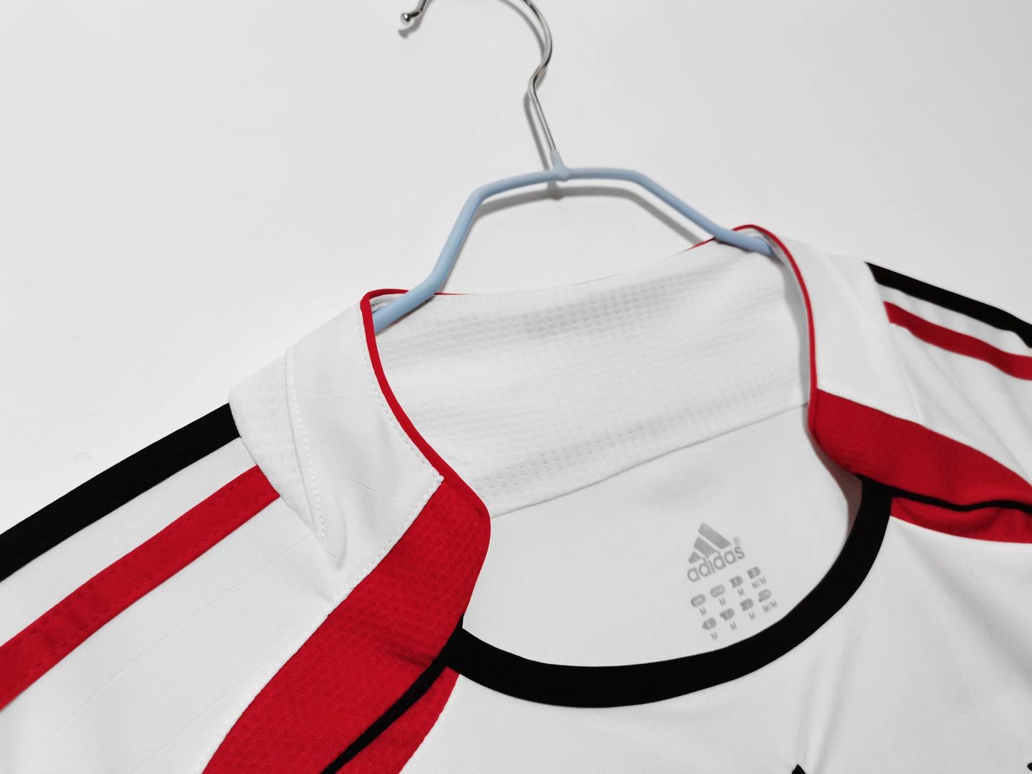 Camiseta Retro de Fútbol AC Milan 2006 Blanca