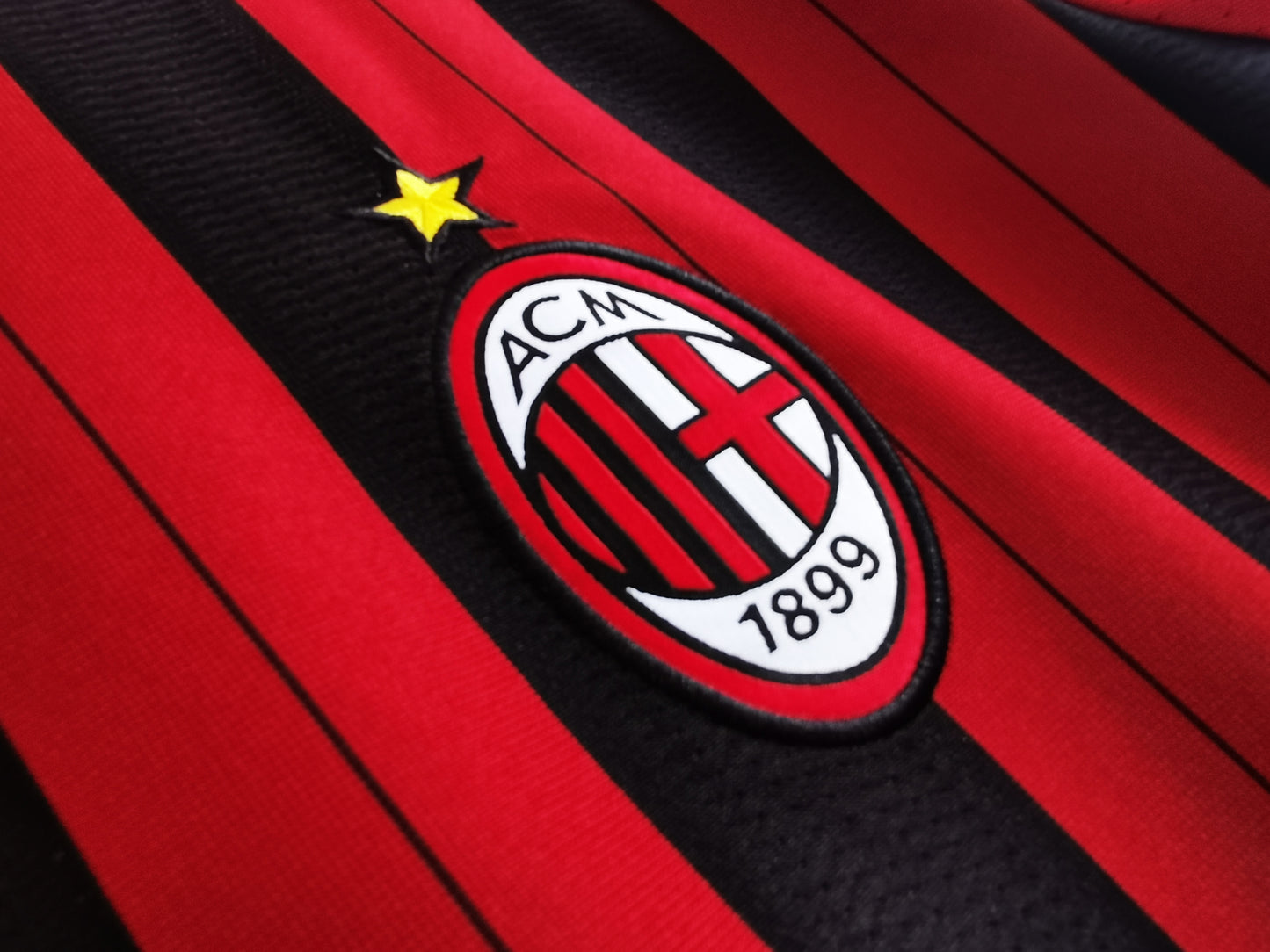 Camiseta Retro de Fútbol AC Milan 2013