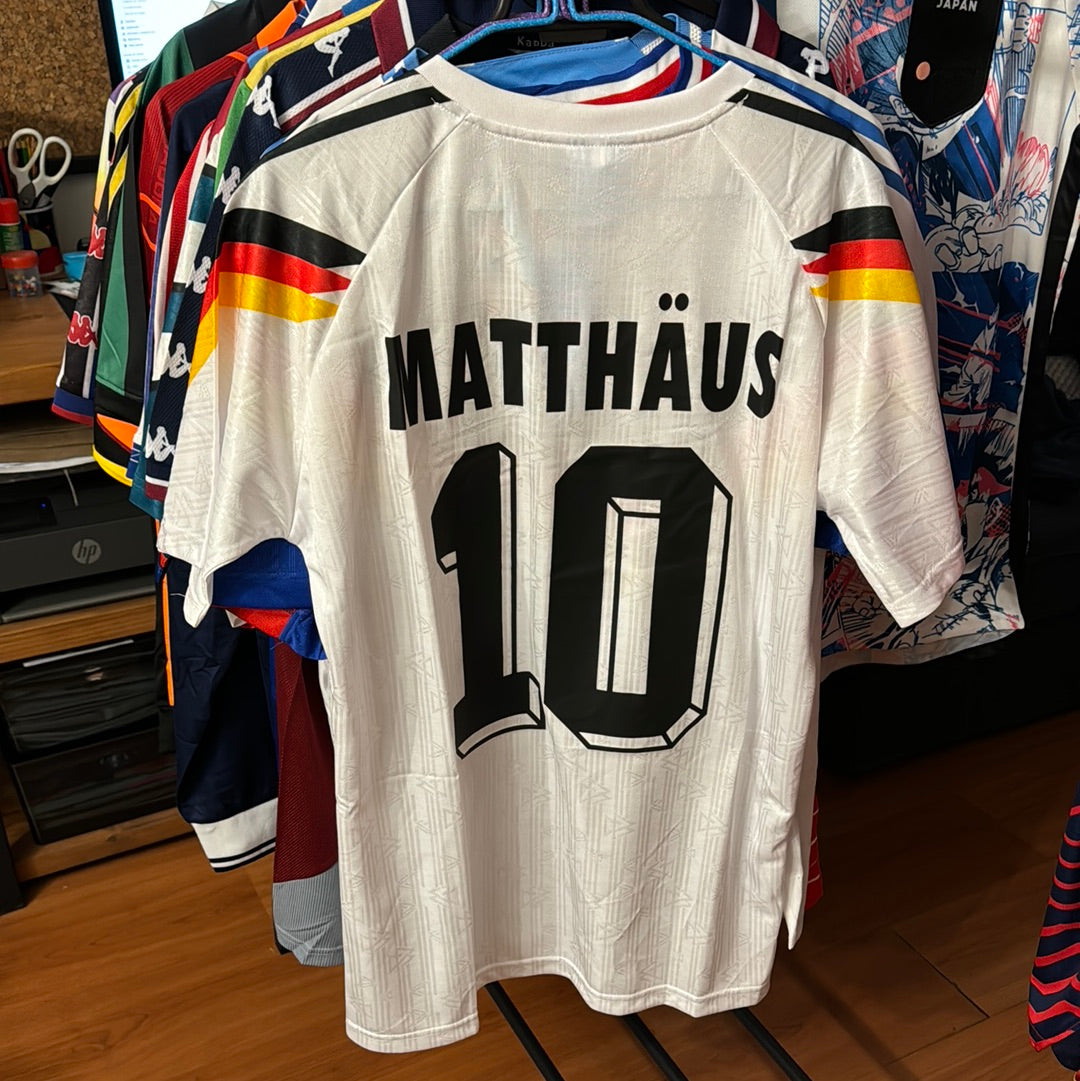 Camiseta Retro de Futbol Alemania 1990 Mathaus 10