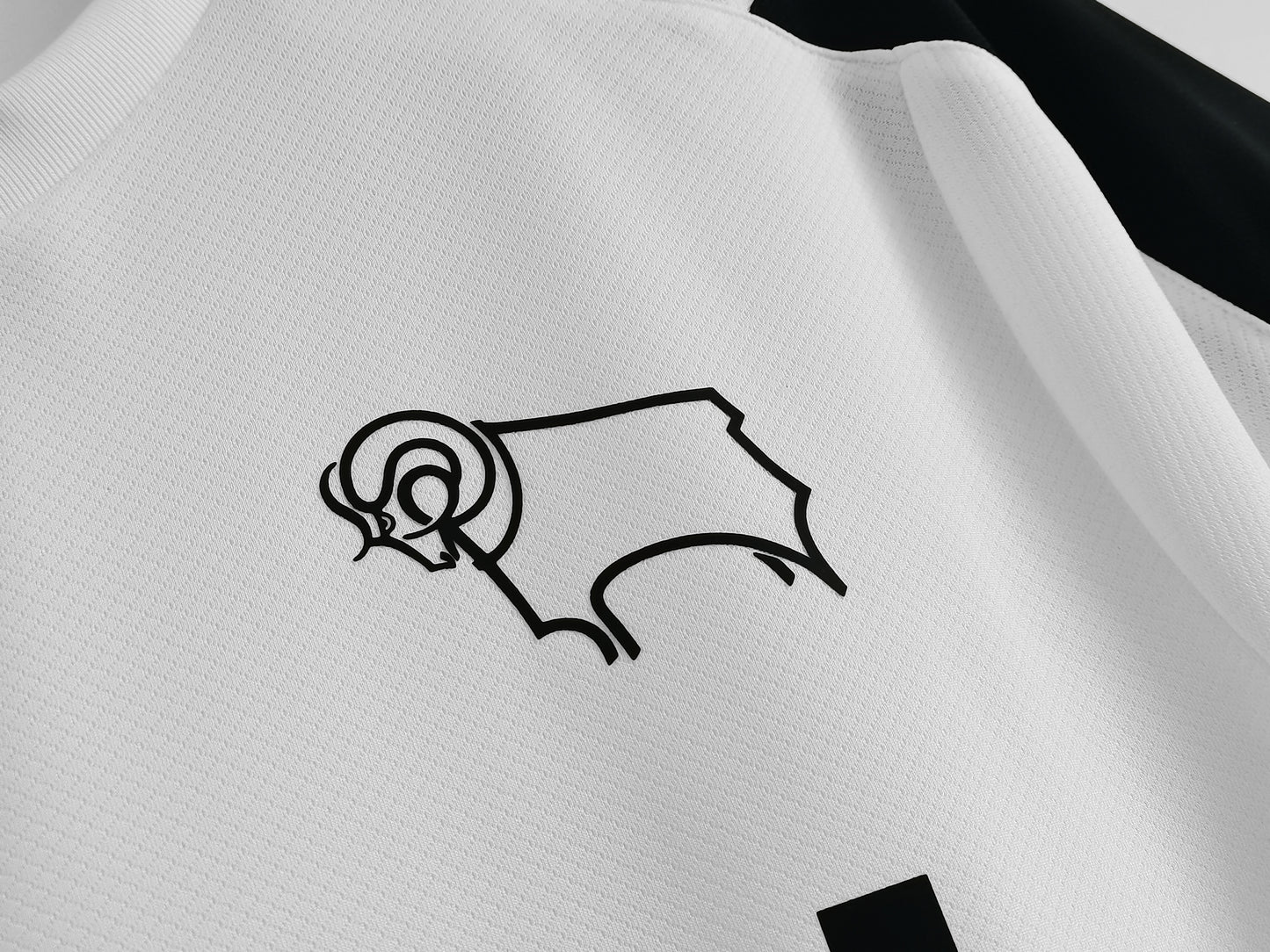 Camiseta Retro de Fútbol Derby County 2021