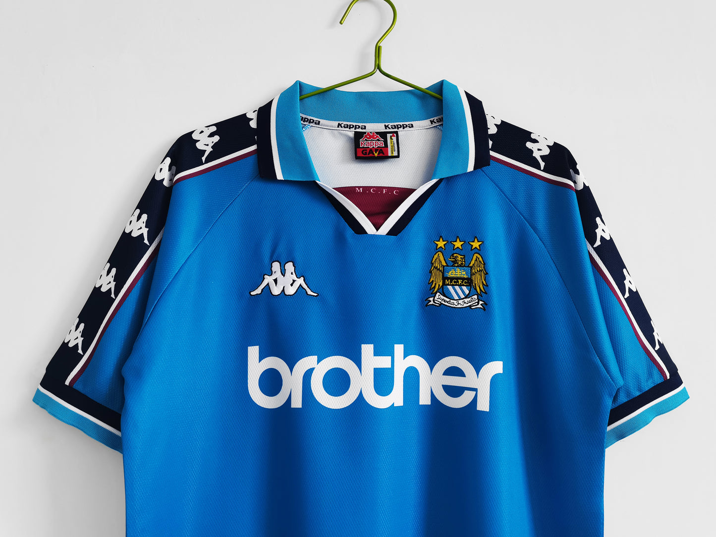 Camiseta Retro de Fútbol del Manchester City Alternativa 1997