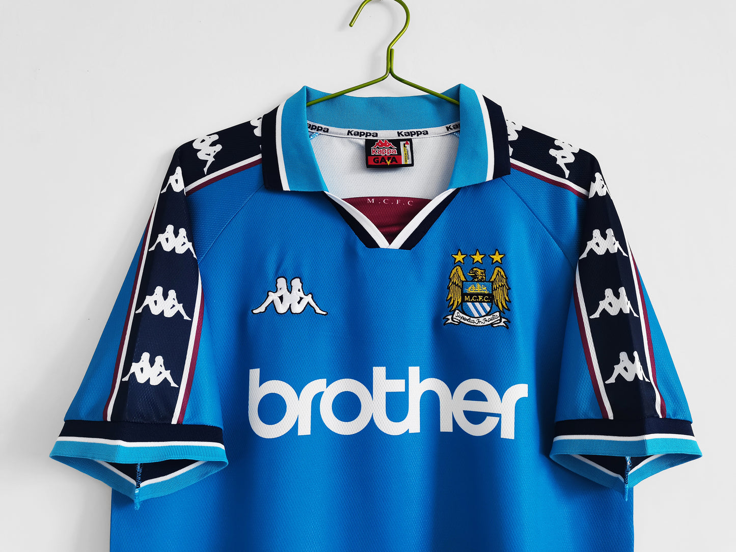 Camiseta Retro de Fútbol del Manchester City Alternativa 1997