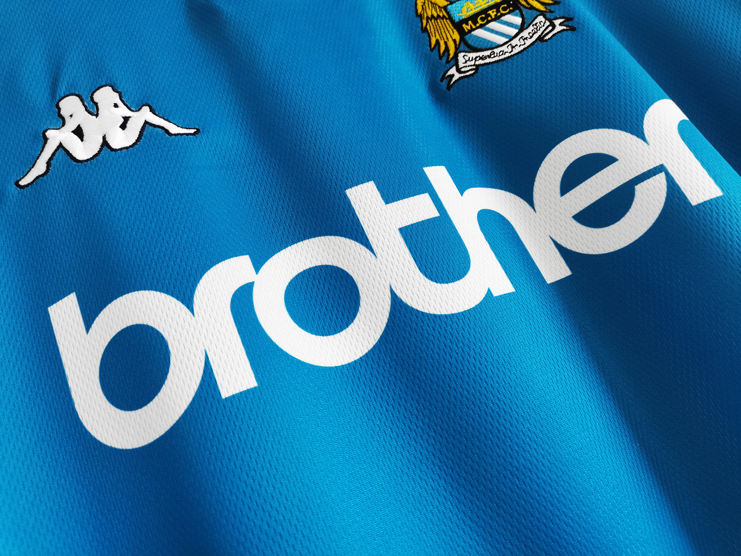 Camiseta Retro de Fútbol del Manchester City Alternativa 1997