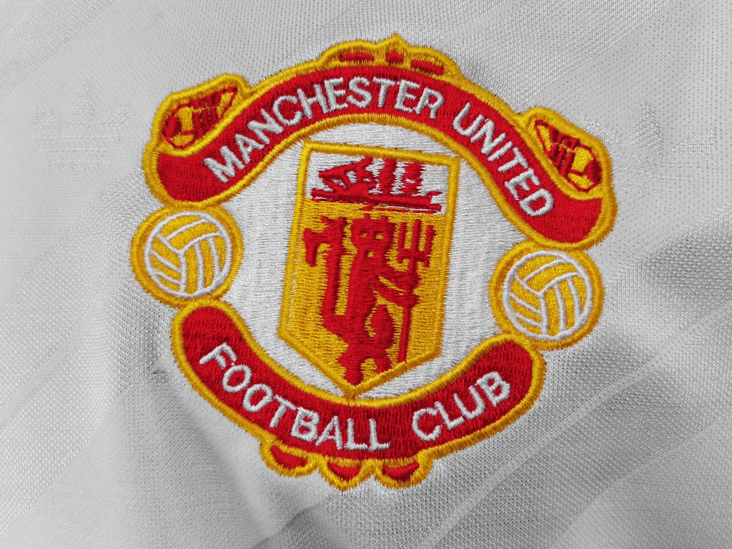 Camiseta Retro de Fútbol del Manchester United 1986 White