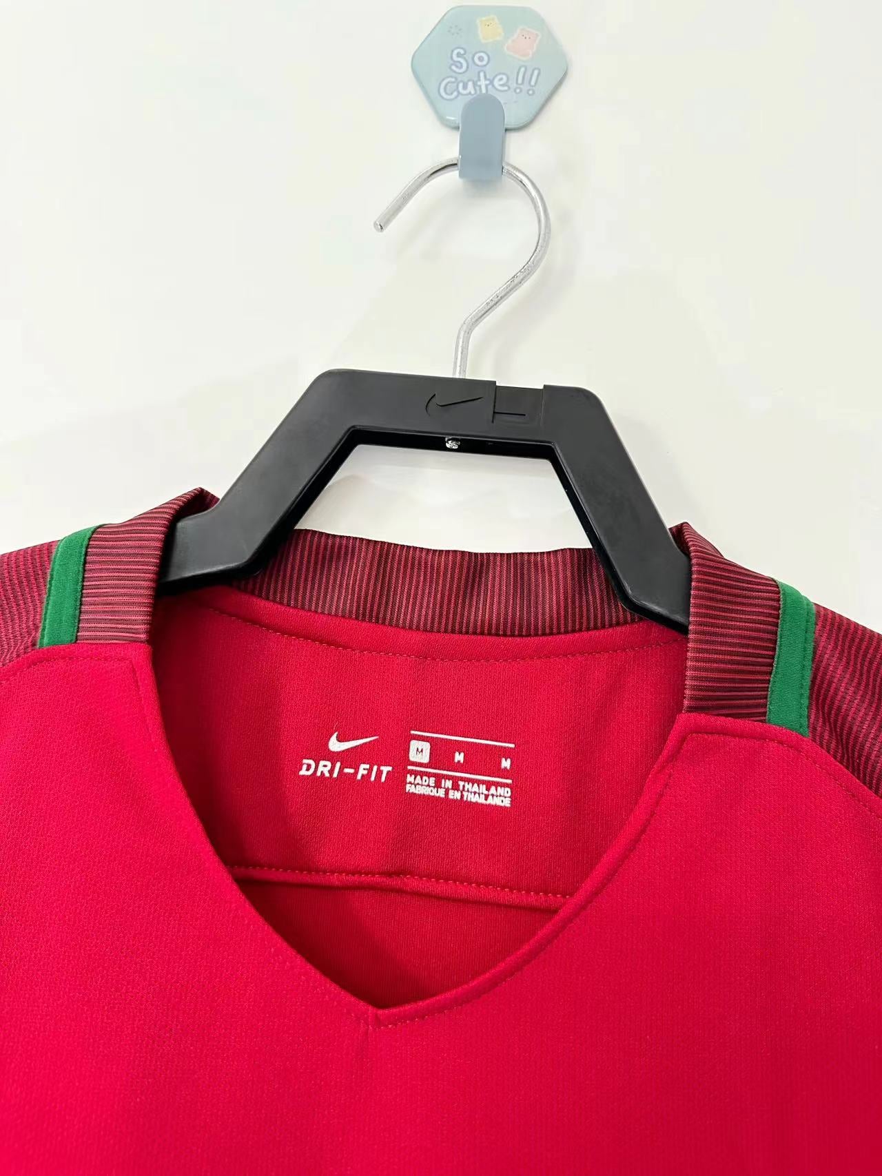 Camiseta Retro de Futbol Portugal 2006