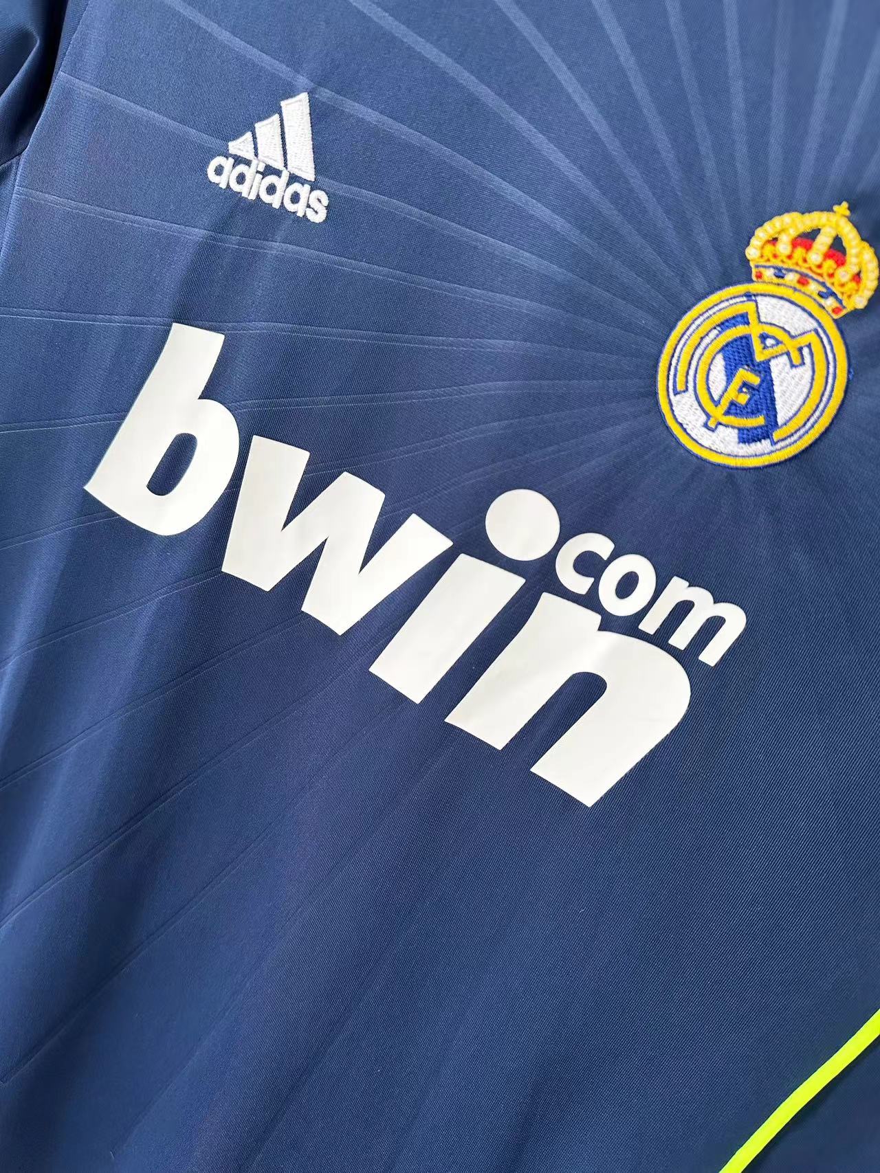 Camiseta Retro de Fútbol Real Madrid 2010-2011 Blue