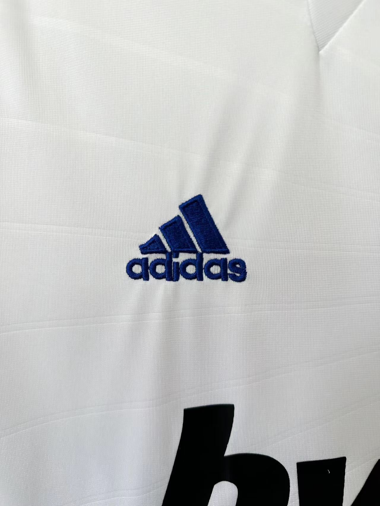 Camiseta Retro de Fútbol Real Madrid 2010-2011