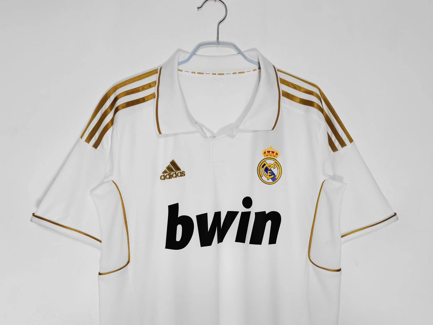 Camiseta Retro de Fútbol Real Madrid 2011