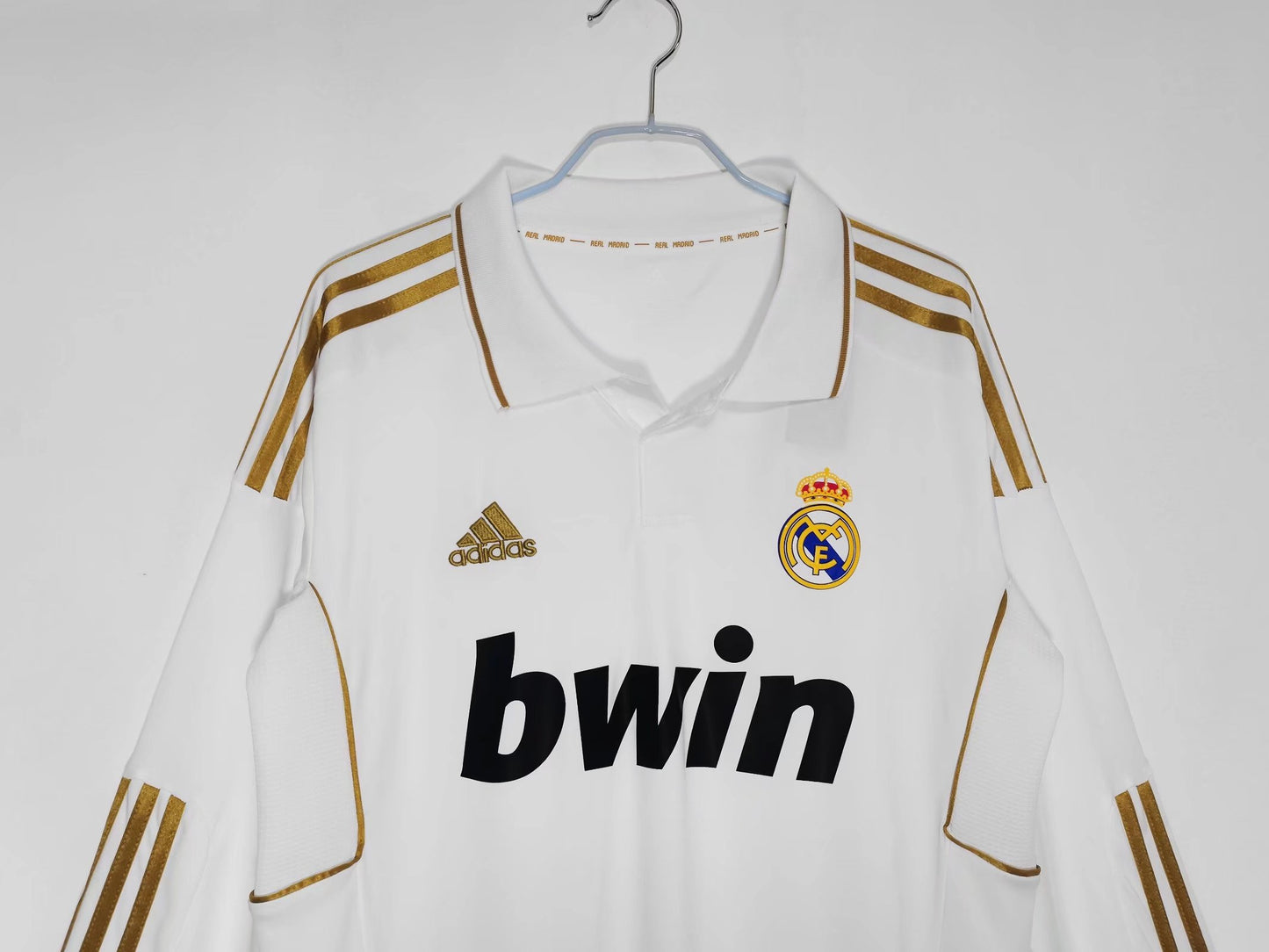 Camiseta Retro de Fútbol Real Madrid 2011 Manga Larga