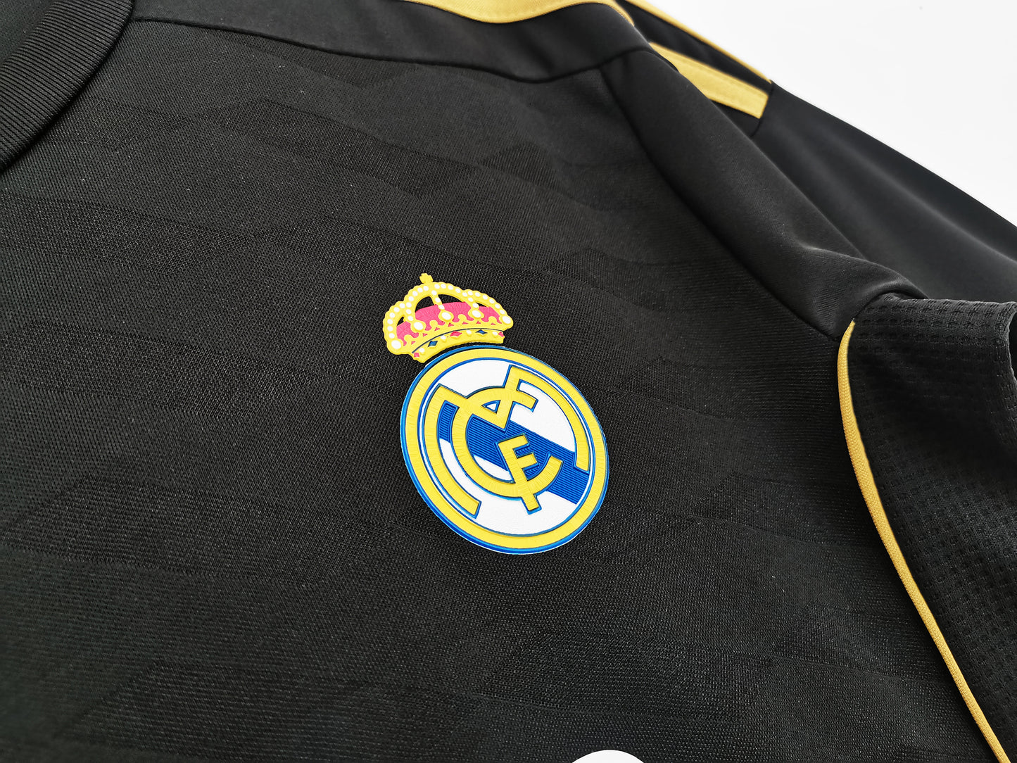 Camiseta Retro de Fútbol Real Madrid 2012 Alternativa Negra