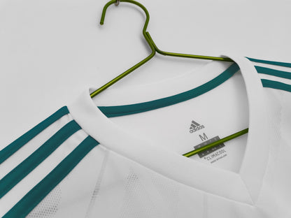 Camiseta Retro de Fútbol Real Madrid 2017 Manga Larga