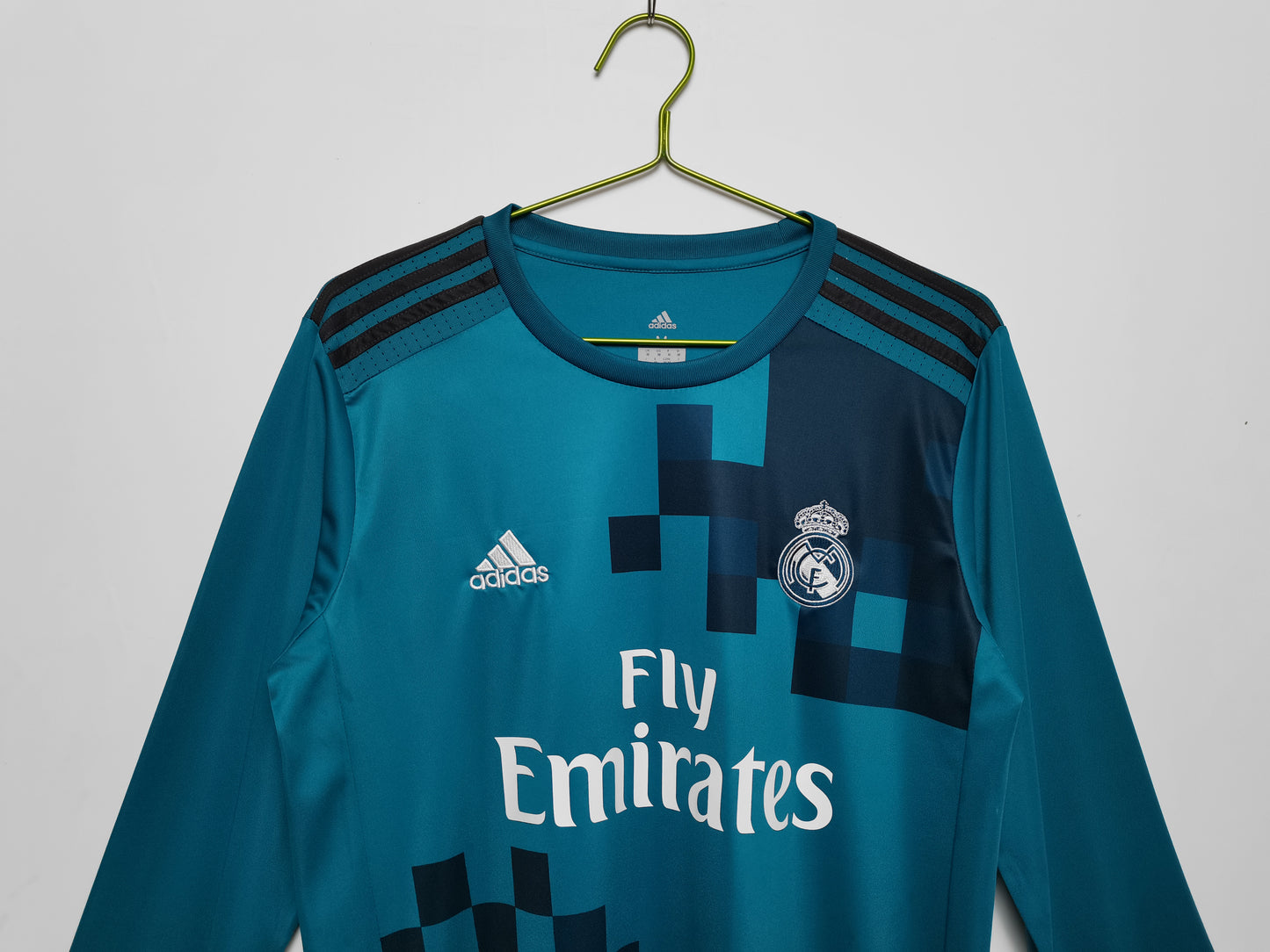 Camiseta Retro de Fútbol Real Madrid 2017 Aqua