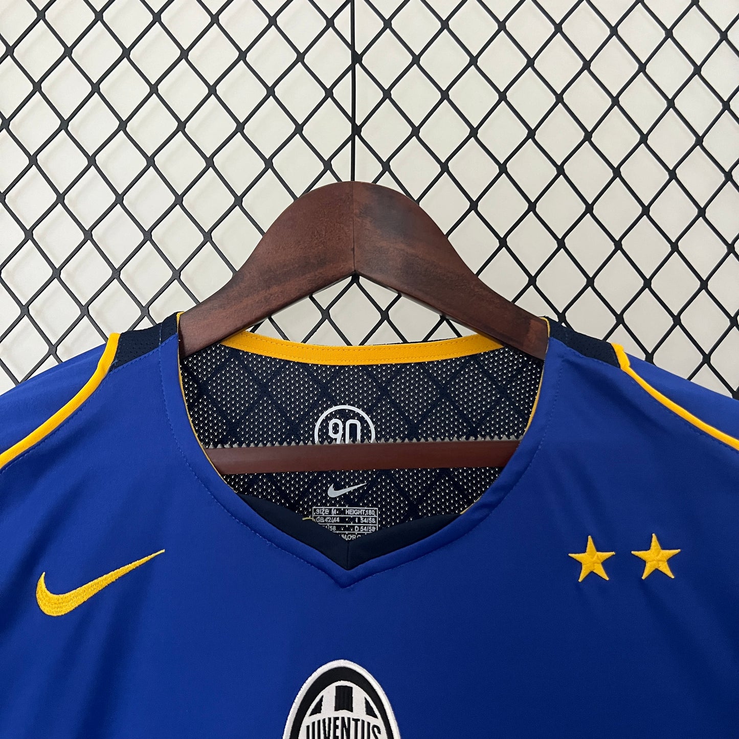 Camiseta Retro de Fútbol de la Juventus 2004 - 2005 Visitante