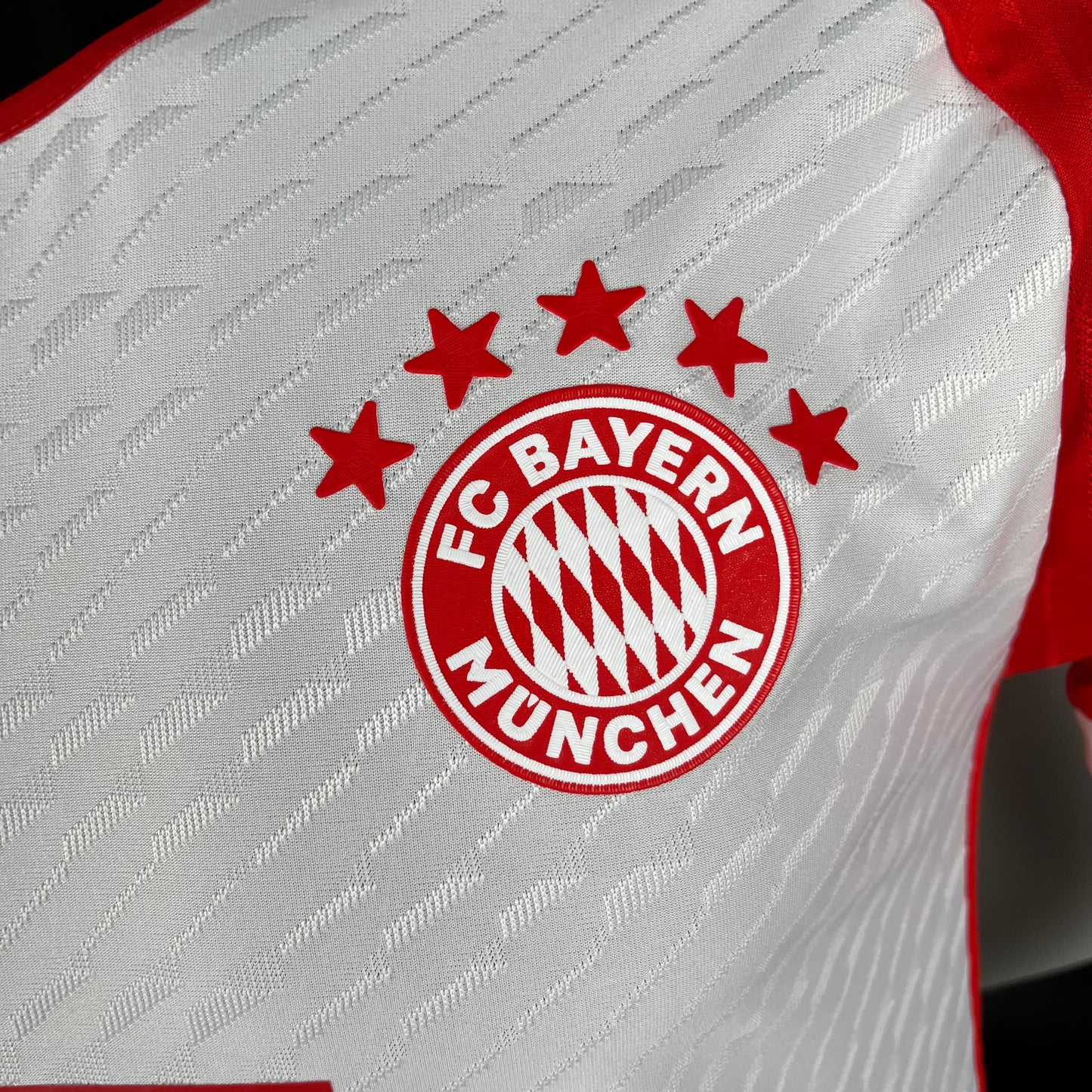 Camiseta de Futbol Bayern Munich 2023 - 2024 (Versión Jugador)