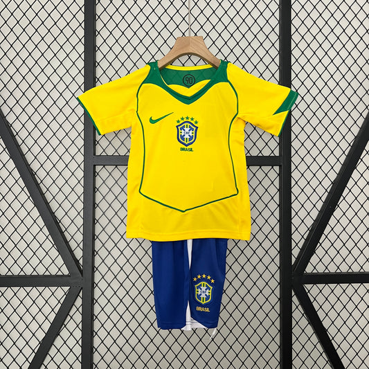 Camiseta Conjunto de Niño Retro de Fútbol Brasil 2004