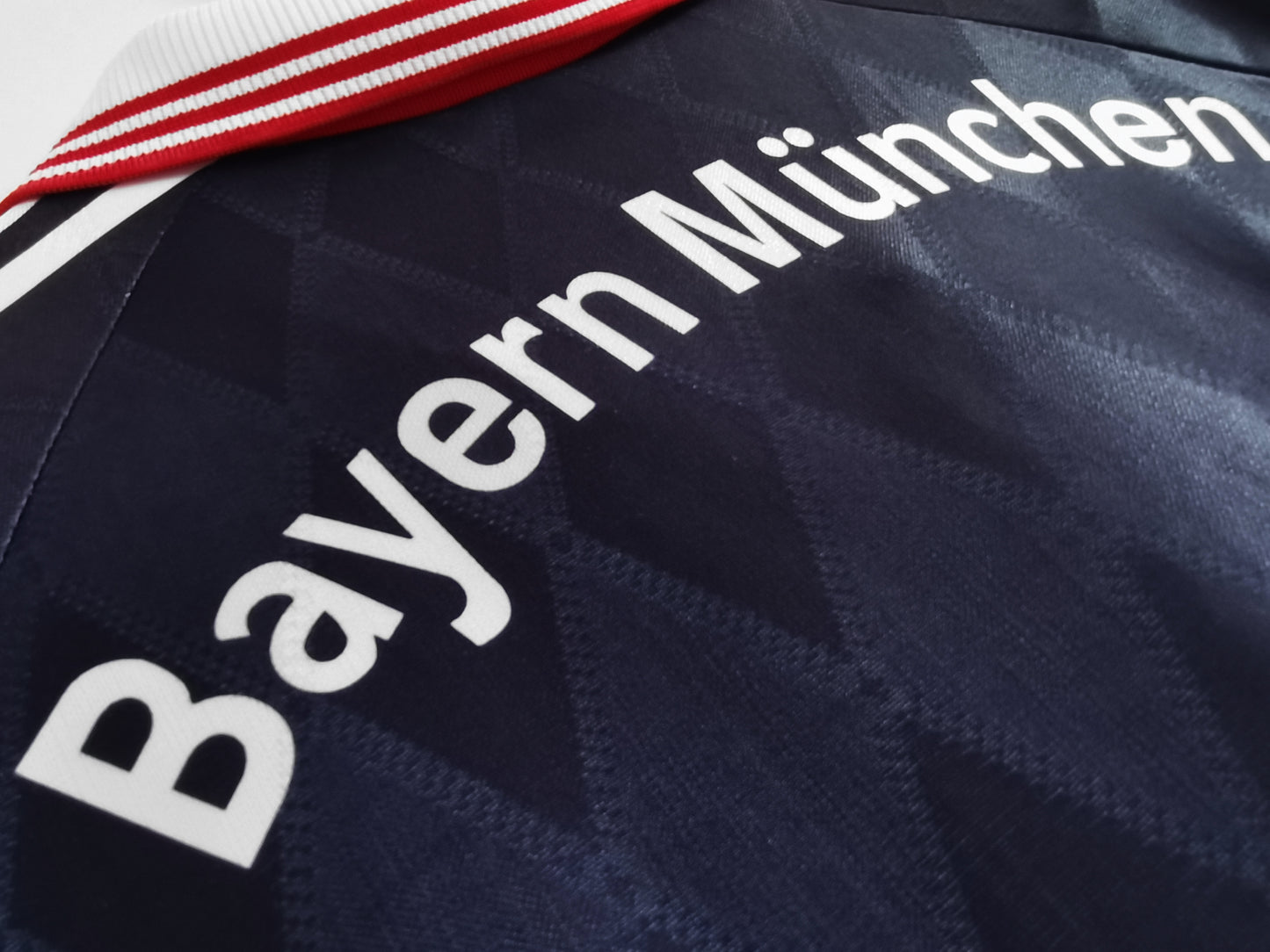 Camiseta Retro de Fútbol del Bayern Munich de 1997