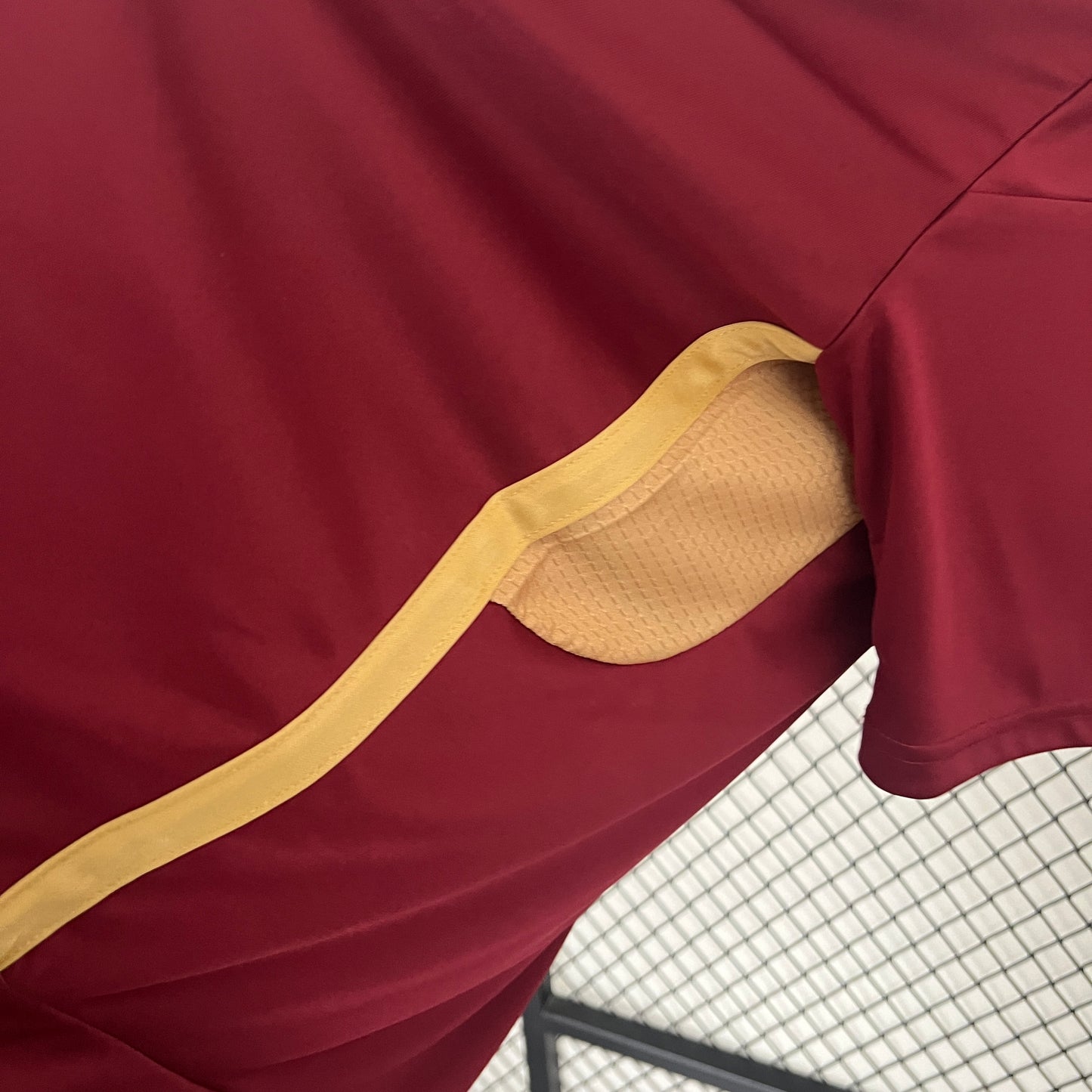 Camiseta de Futbol Venezuela 2024-2025 (Versión Fanático Vinotinto)