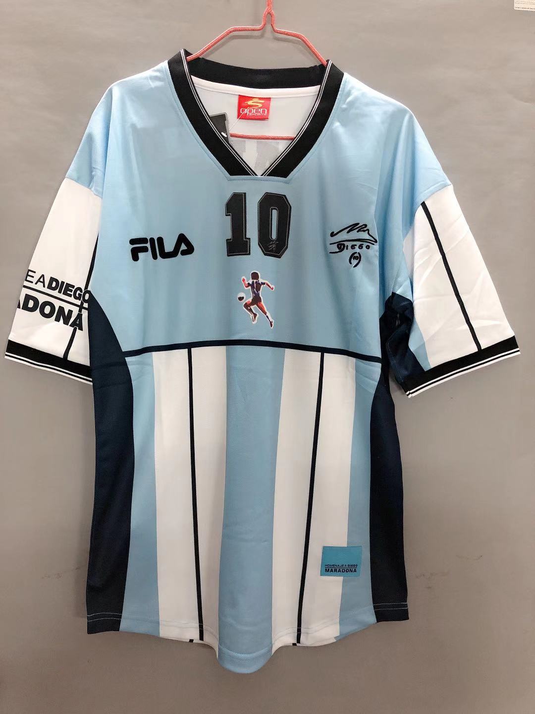 Camiseta Retro de Futbol Argentina 2001 Edicion conmemorativa de Maradona