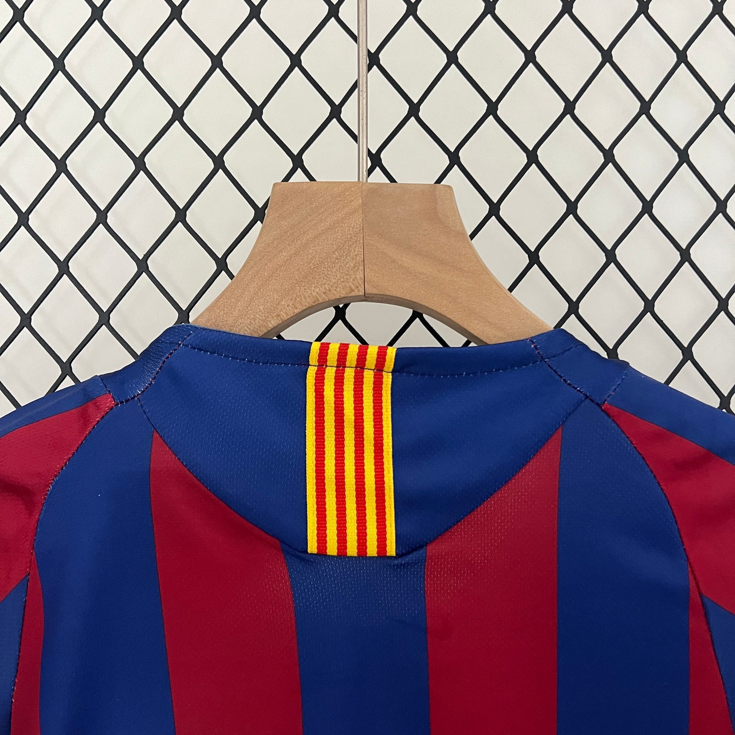 Camiseta Conjunto de Niño Retro de Fútbol Barcelona 2005-2006