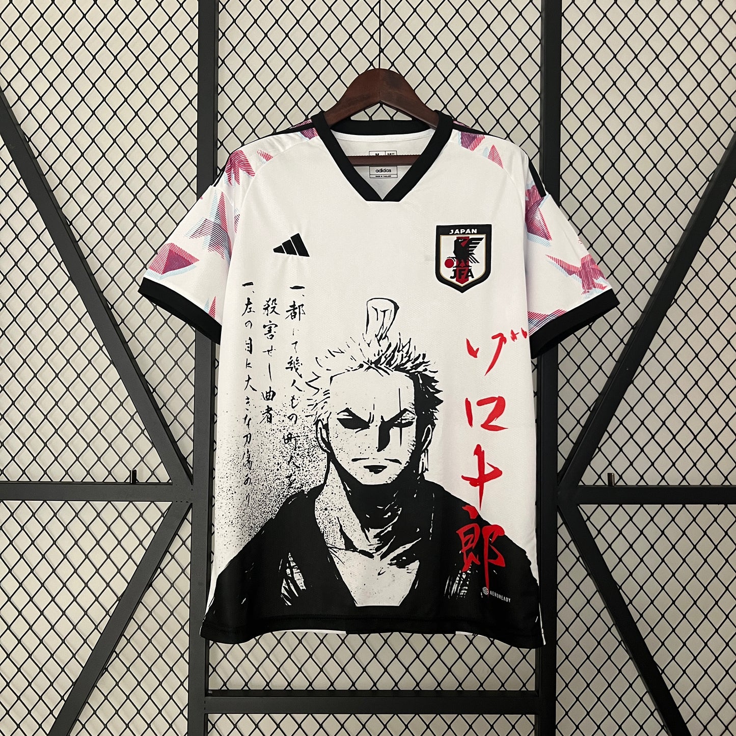 Camiseta de Futbol Temática Japón (One Piece Roronoa Zoro 2024)