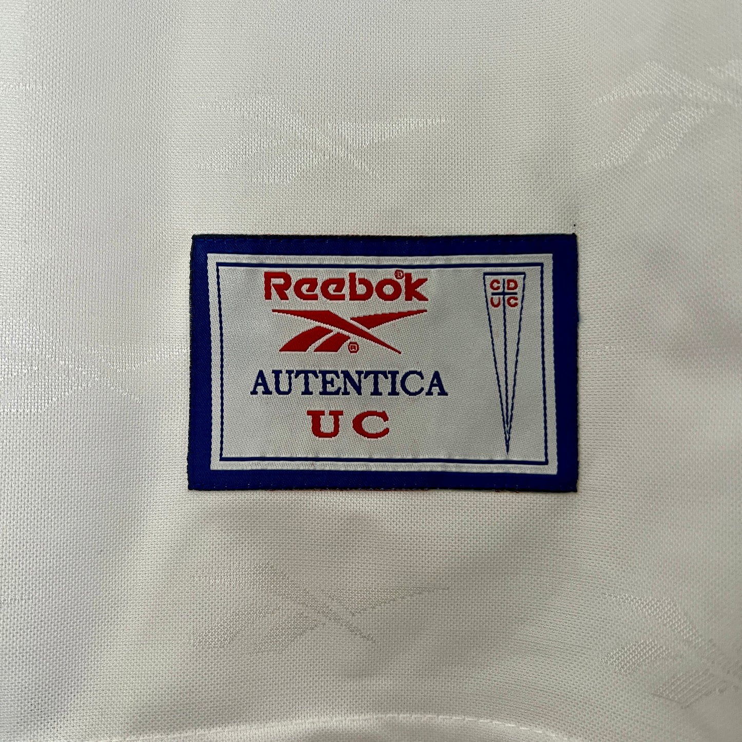 Camiseta Retro de Fútbol Universidad Católica 1998