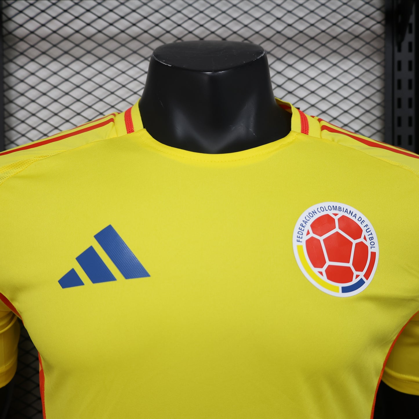 Camiseta de Futbol Colombia 2024 (Versión Jugador Local)