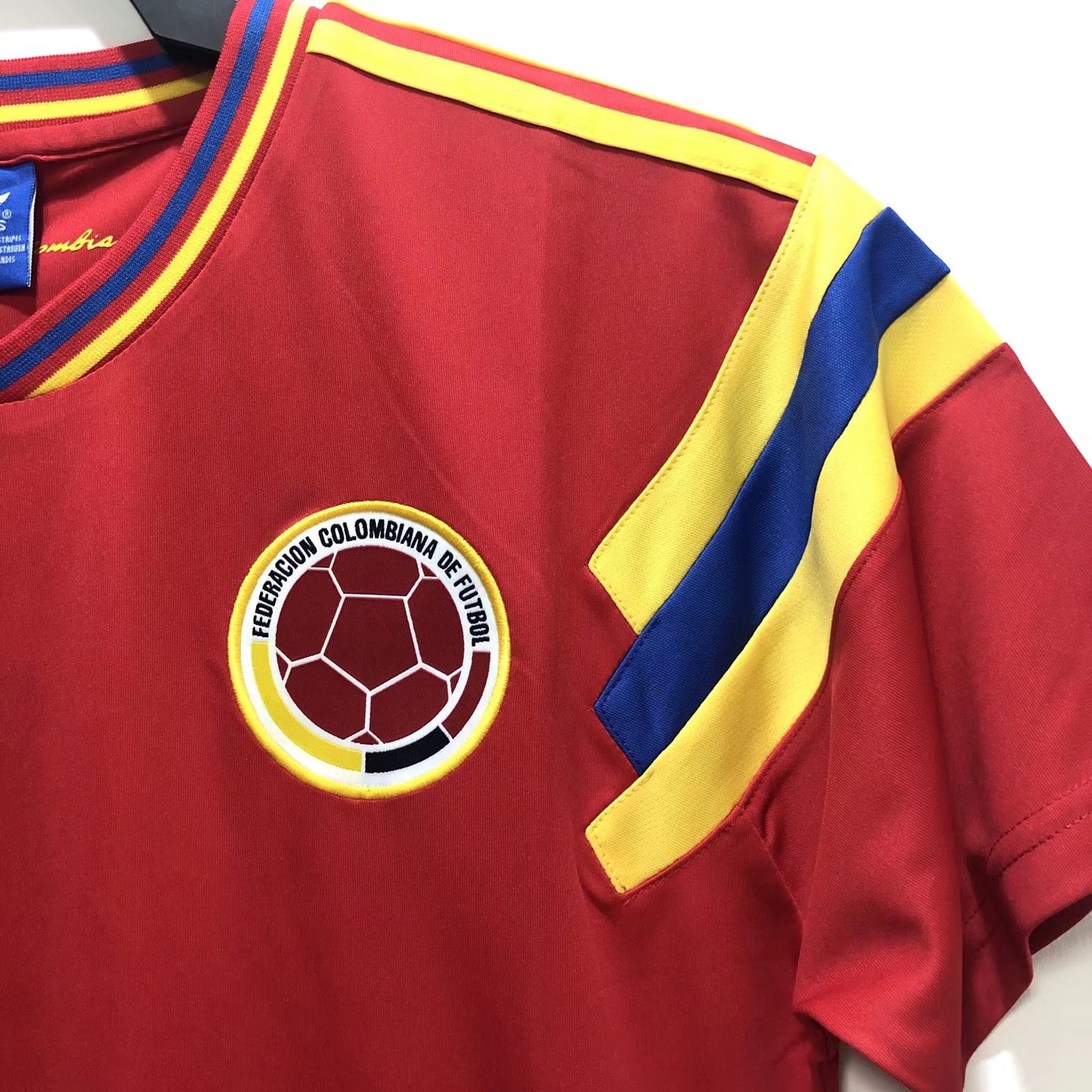 Camiseta Retro de Fútbol Colombia 1990 Visitante